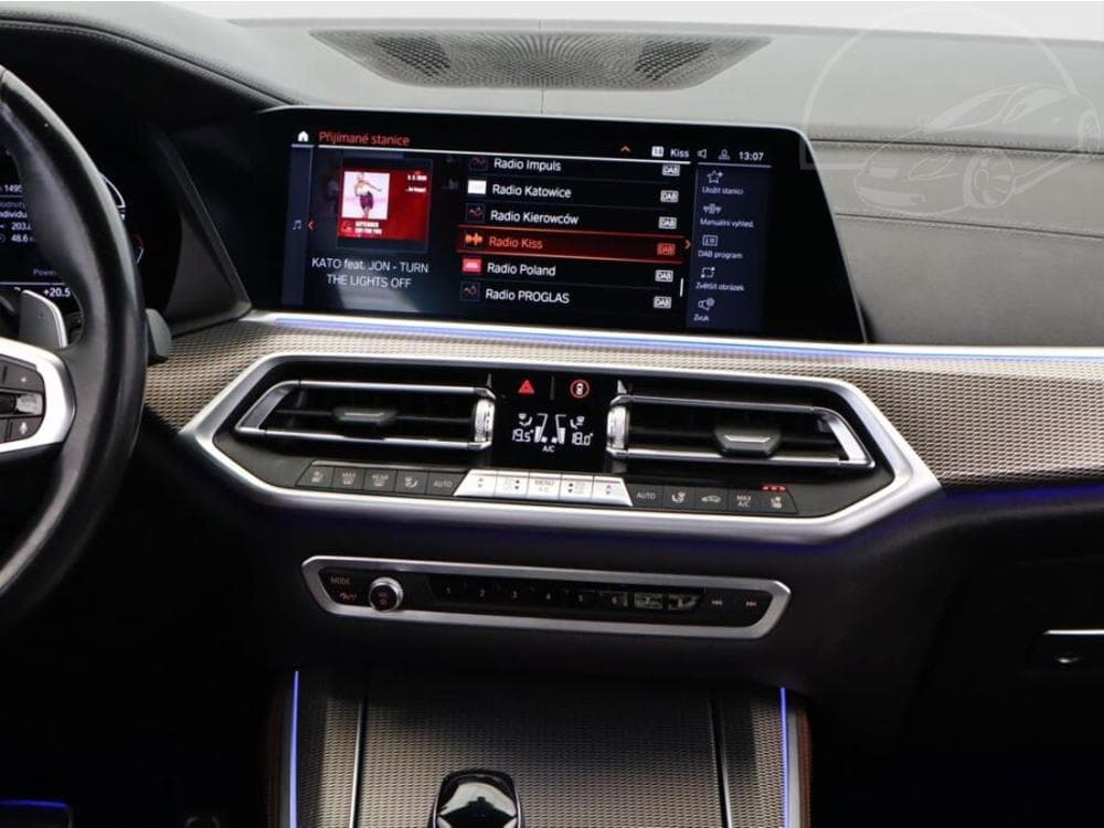 2021 BMW X5 - 28