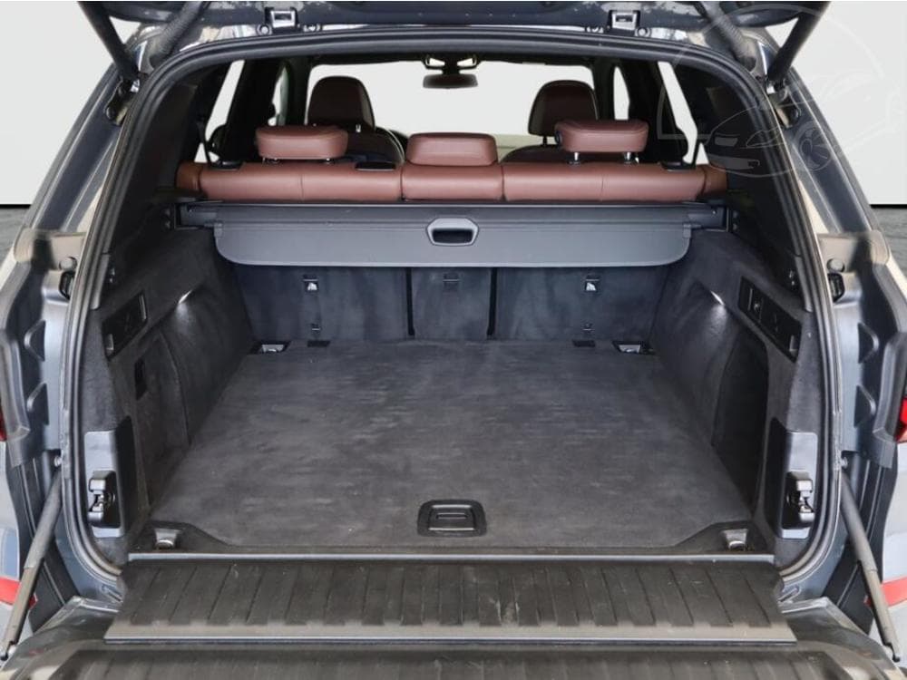 2021 BMW X5 - 34
