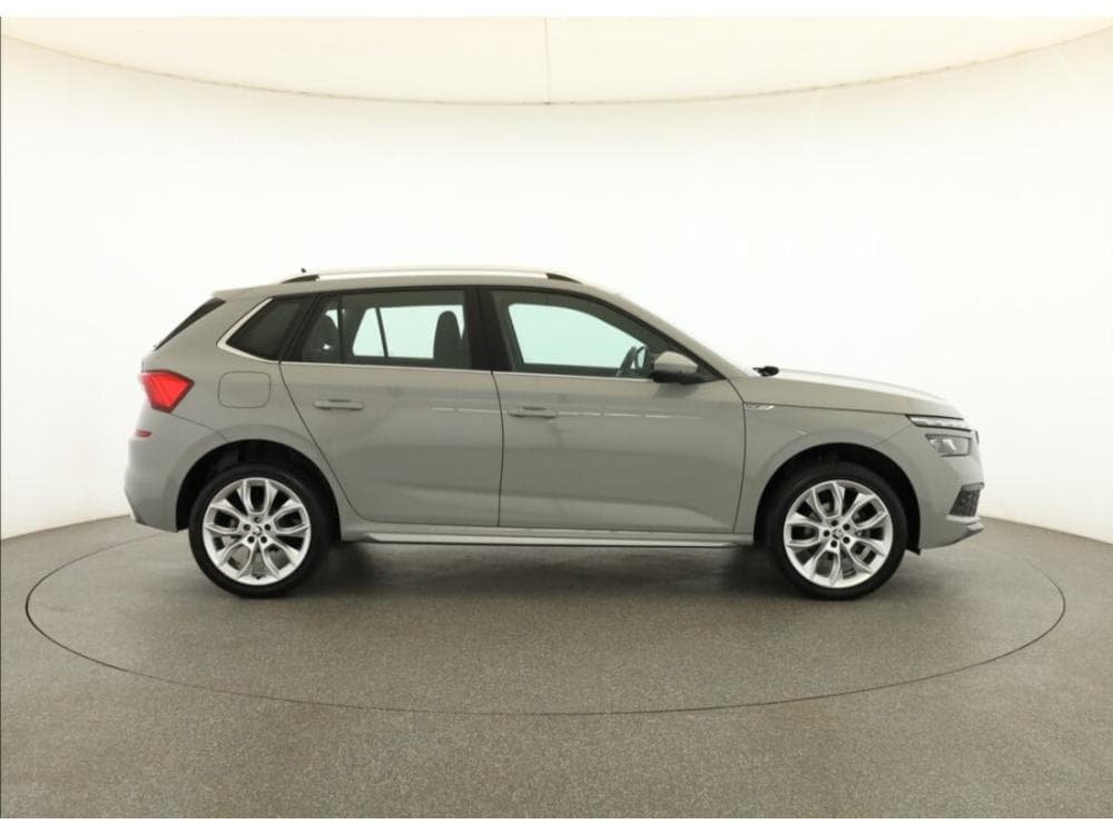 2020 Škoda KAMIQ - 11