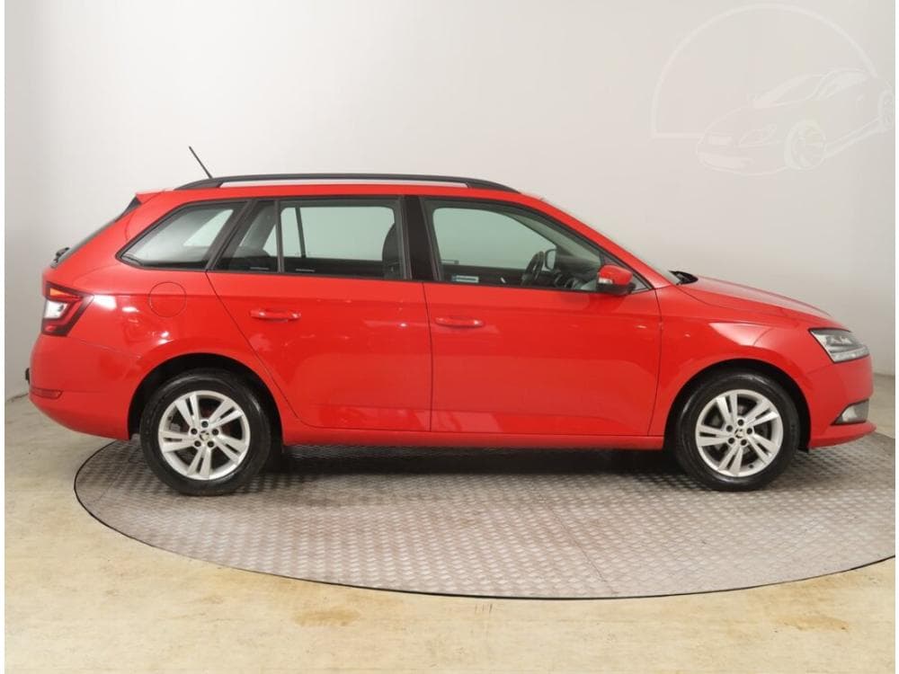 2020 Škoda FABIA - 11