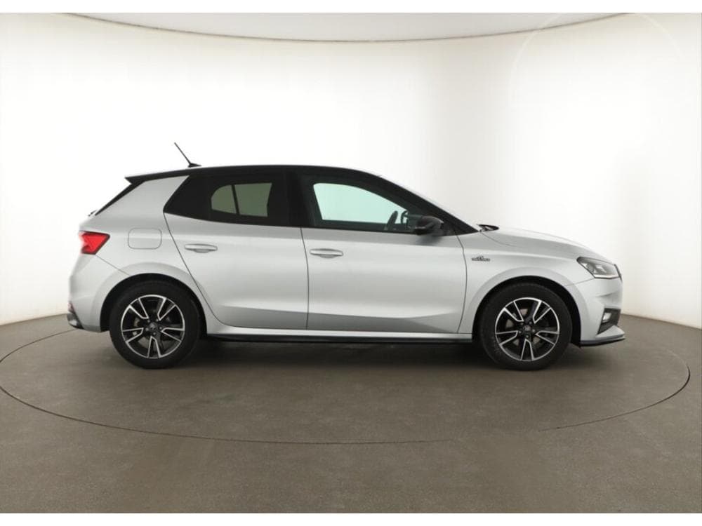2025 Škoda FABIA - 11
