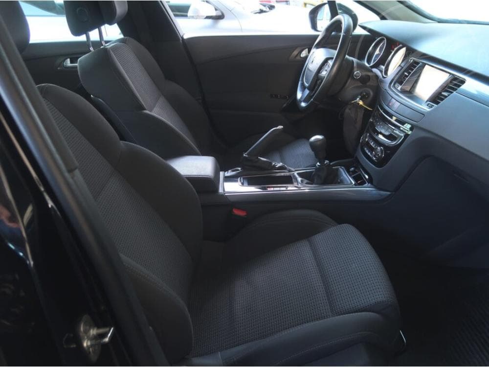 2015 Peugeot 508 - 9