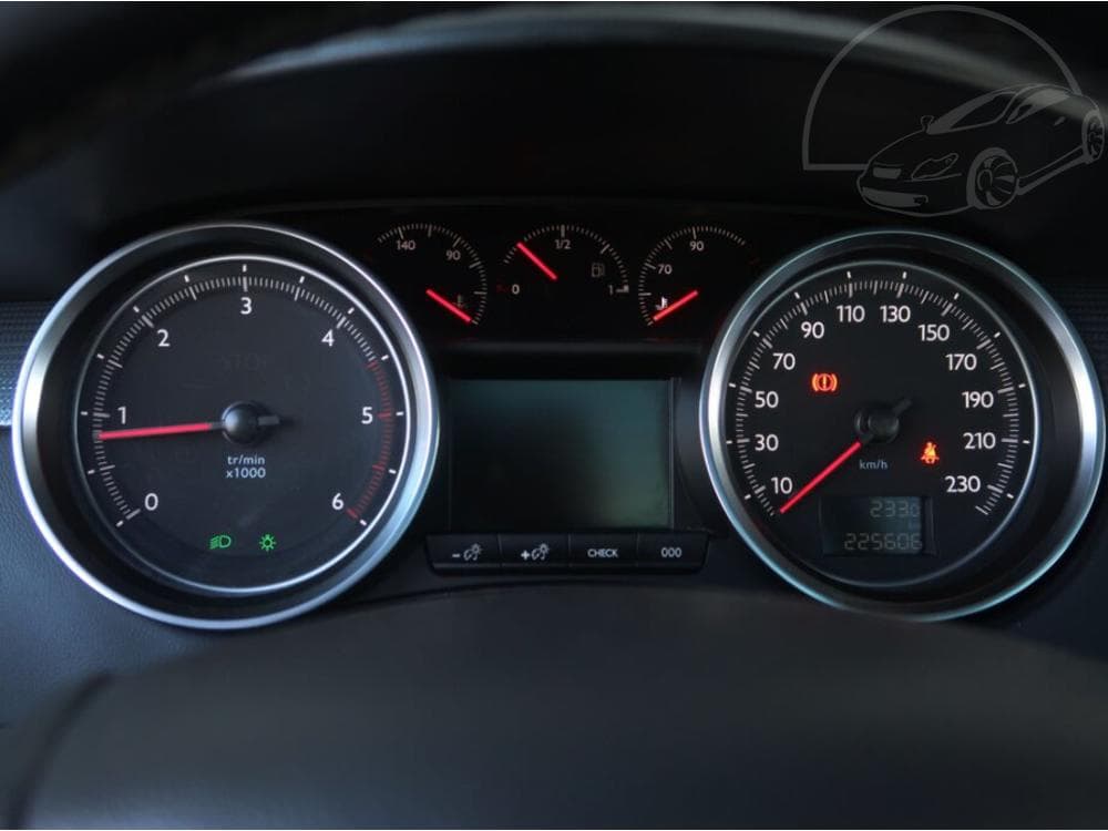 2015 Peugeot 508 - 11