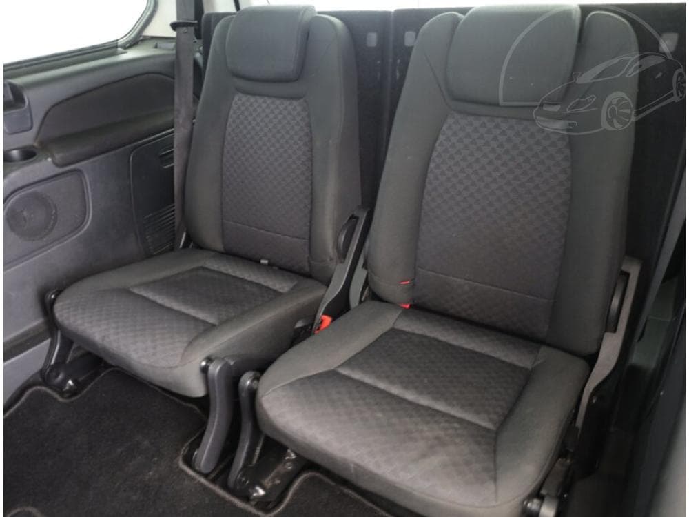 2009 Ford GALAXY - 15