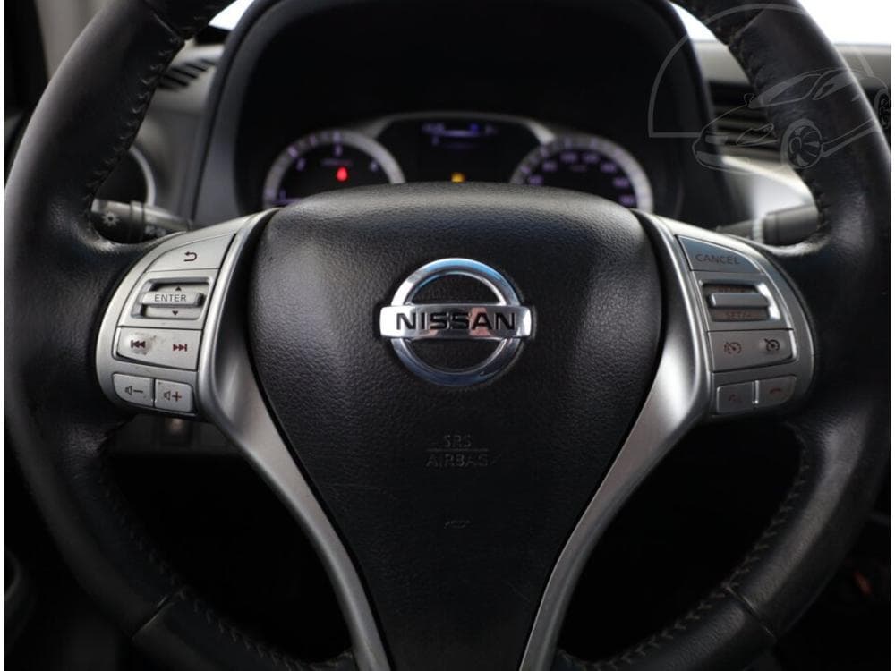 2016 Nissan NAVARA - 15