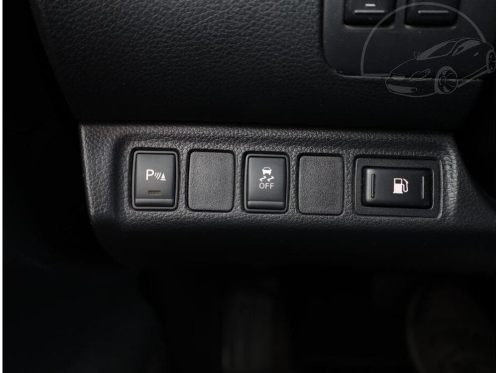 2016 Nissan NAVARA - 29