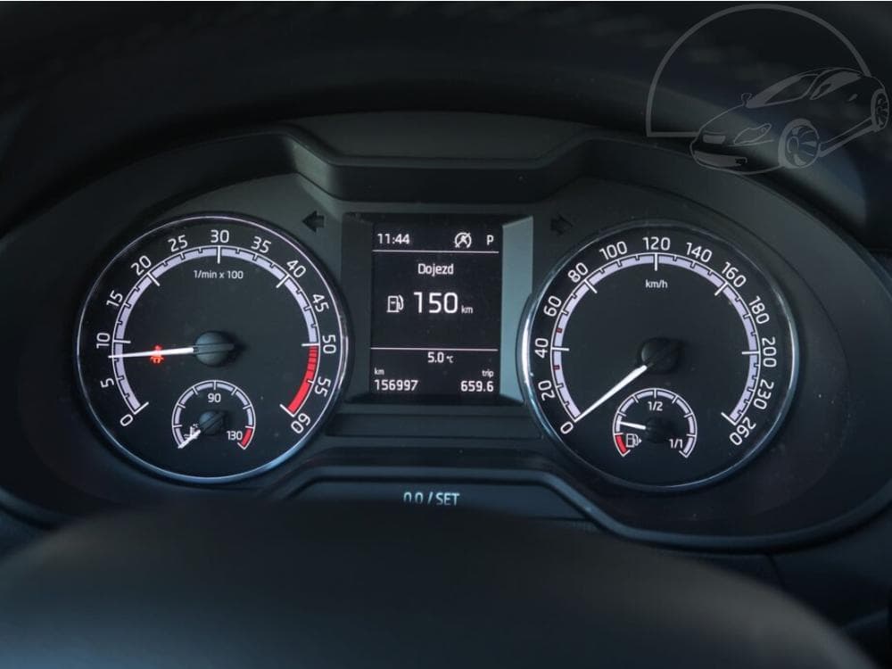 2018 Škoda OCTAVIA - 11