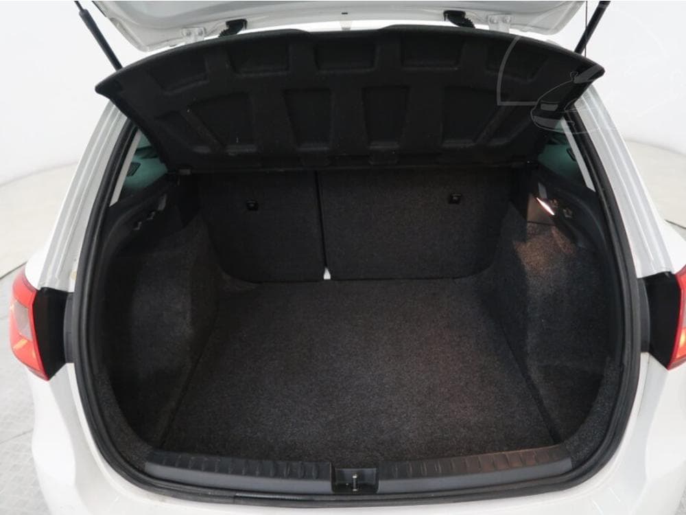 2015 Seat IBIZA - 12