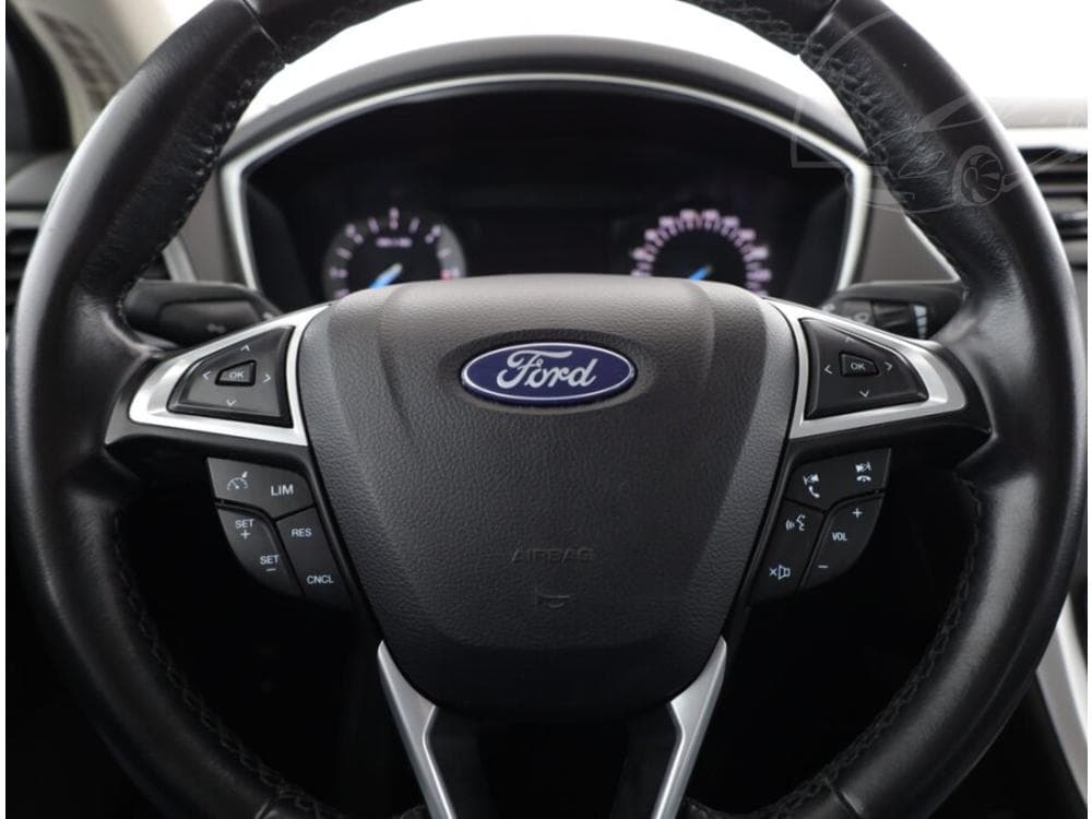 2015 Ford MONDEO - 8