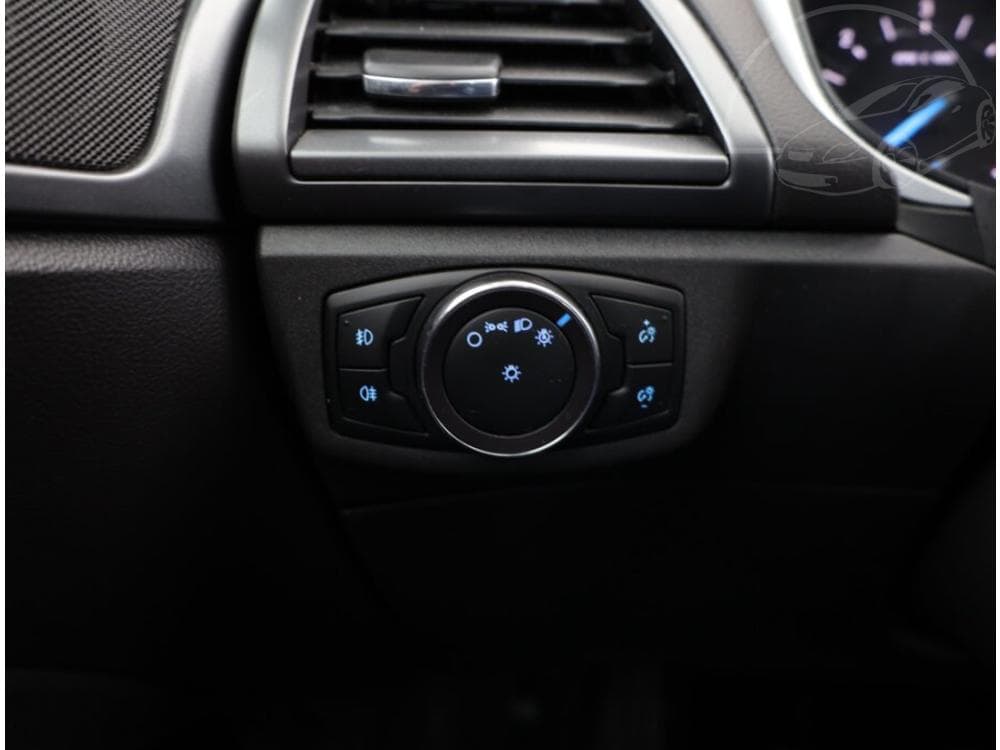 2015 Ford MONDEO - 13