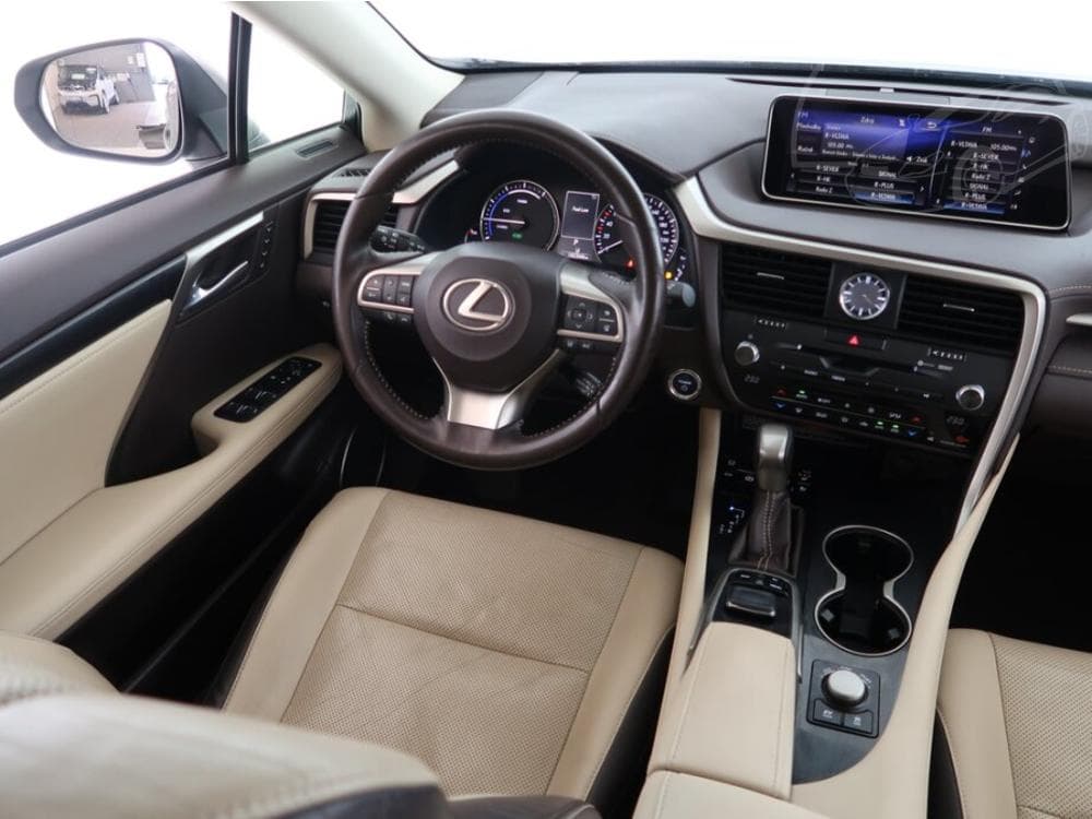 2017 Lexus RX - 13