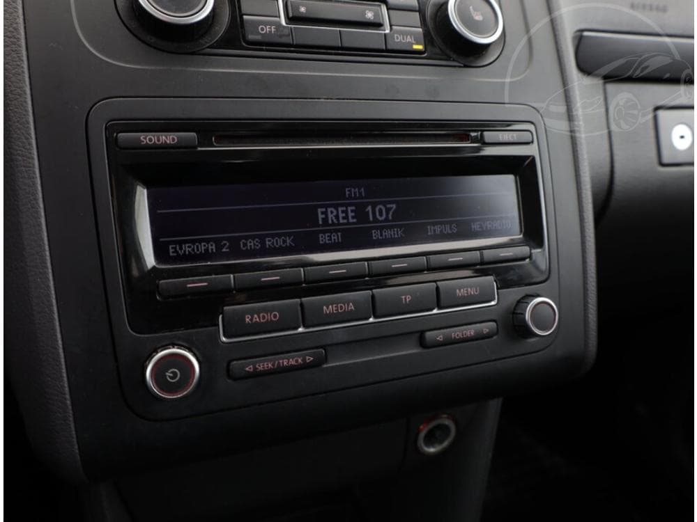 2012 Volkswagen TOURAN - 11