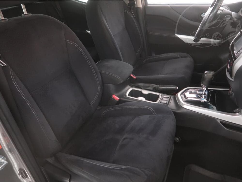 2016 Nissan NAVARA - 17