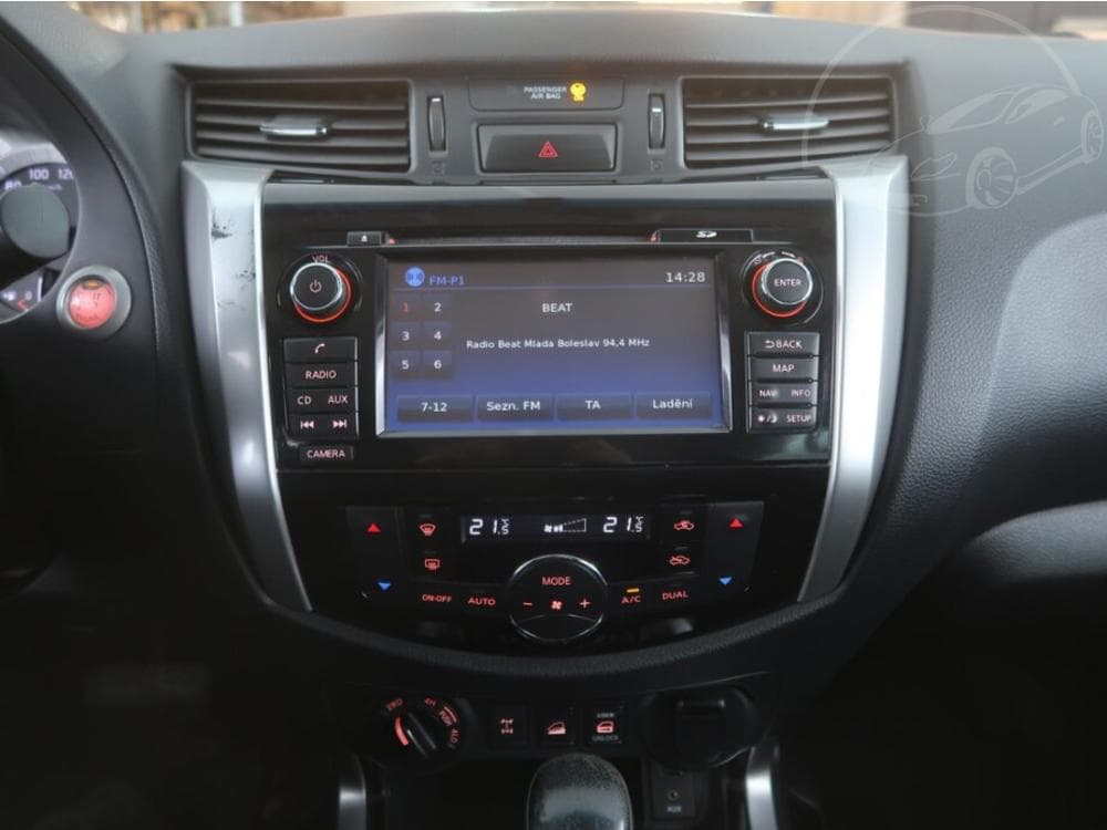 2016 Nissan NAVARA - 23