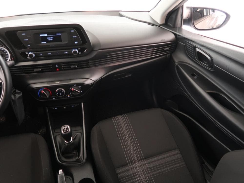 2021 Hyundai i20 - 8