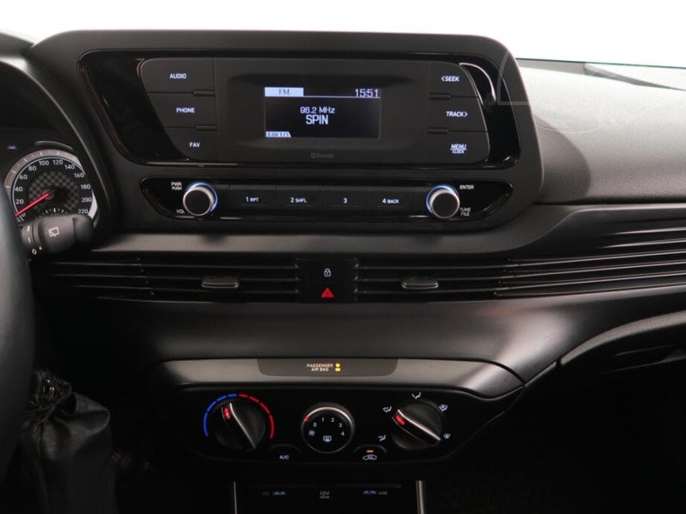 2021 Hyundai i20 - 12