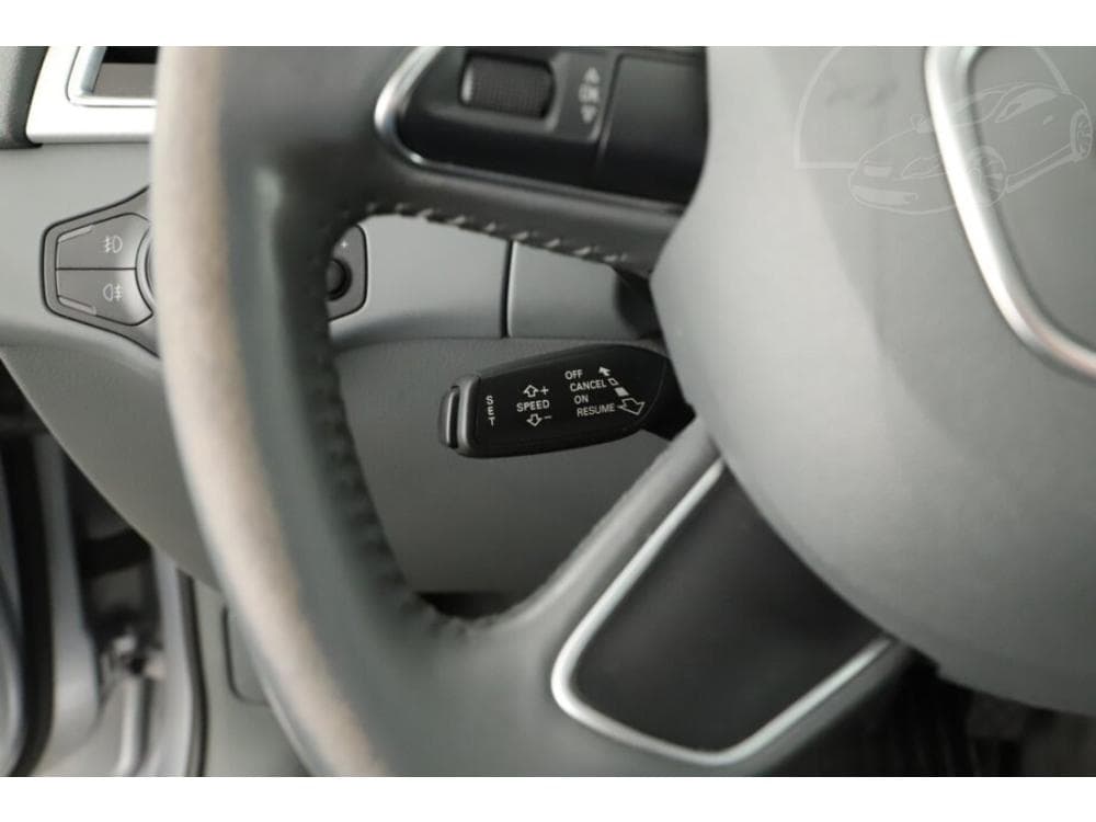 2015 Audi A4 - 15