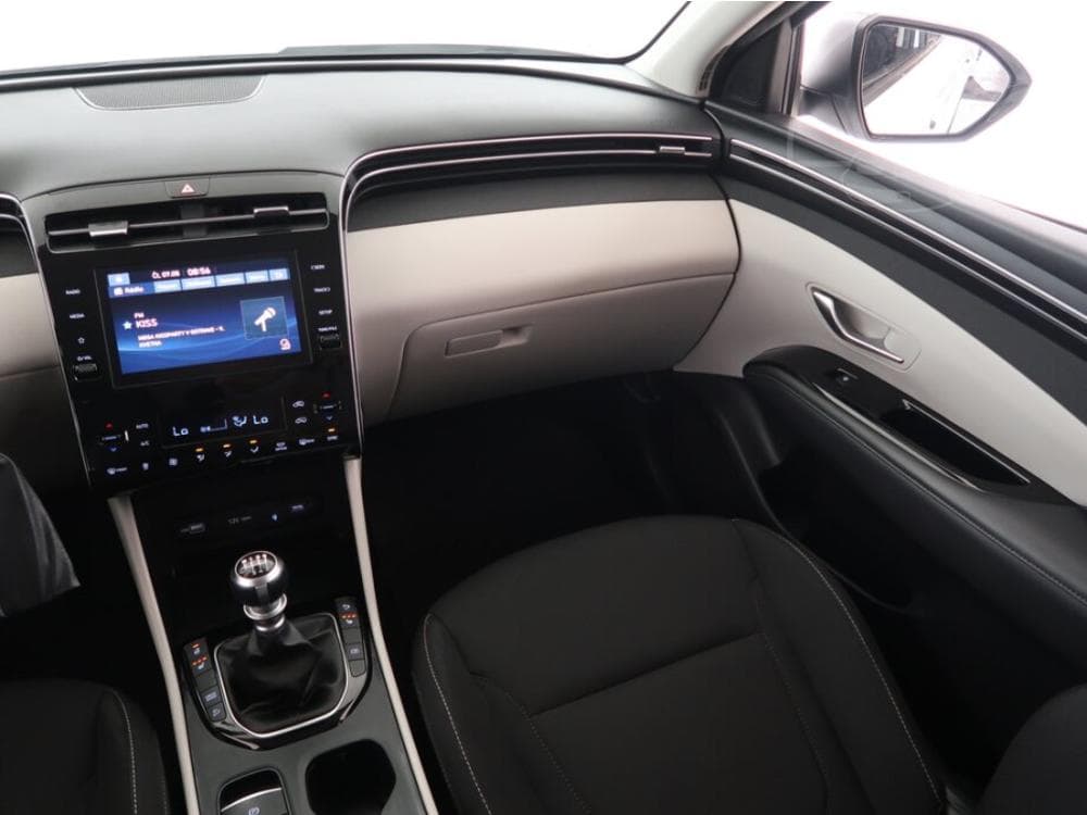 2022 Hyundai TUCSON - 15