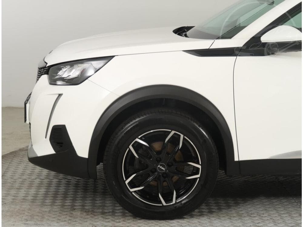 2020 Peugeot 2008 - 43
