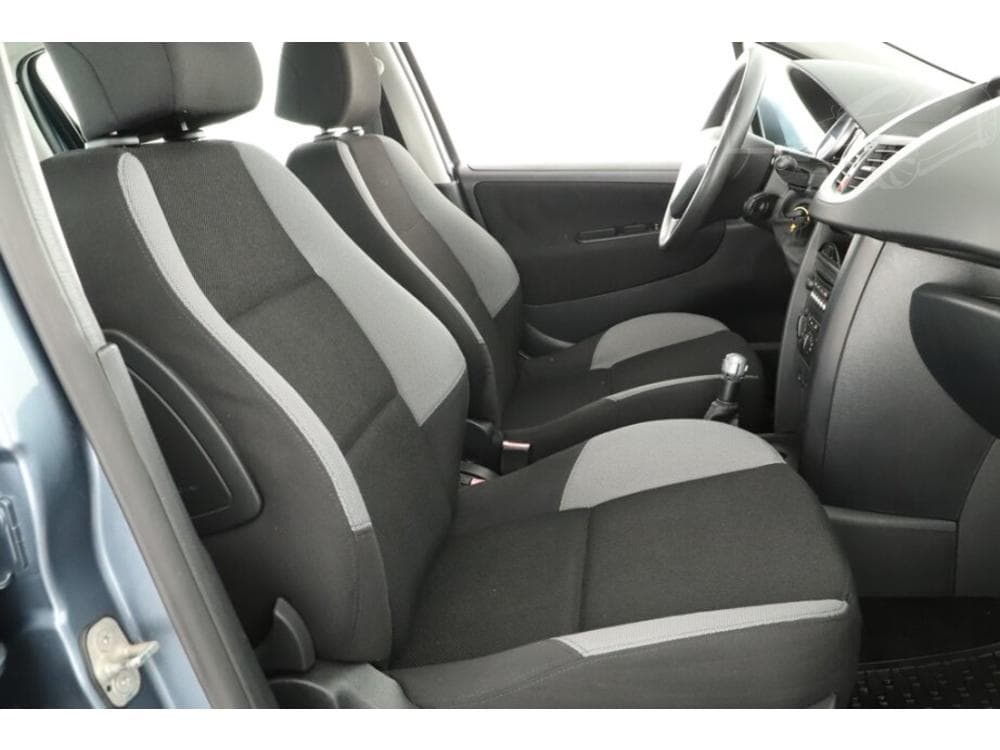 2007 Peugeot 207 - 7