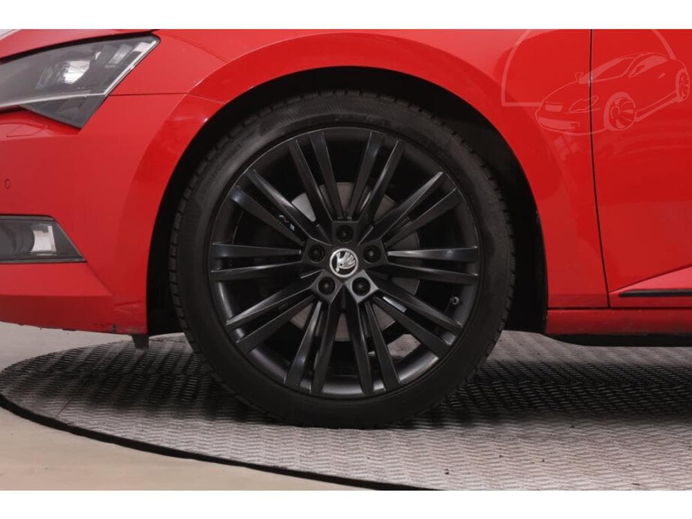 2017 Škoda SUPERB - 43