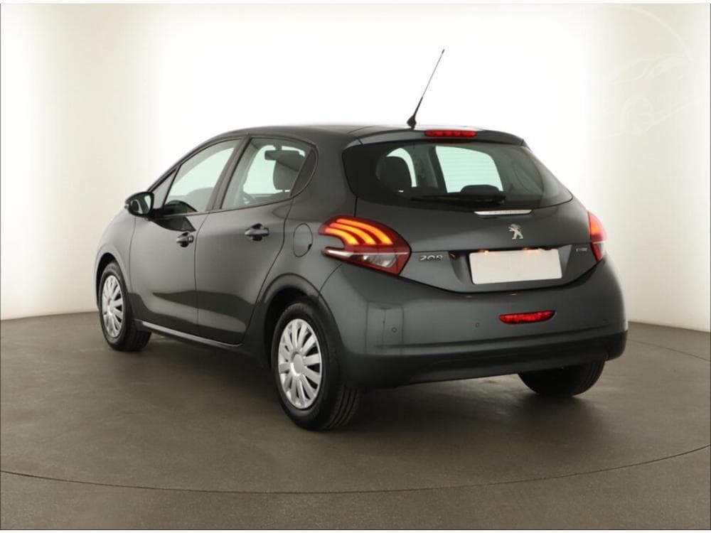 2018 Peugeot 208 - 4