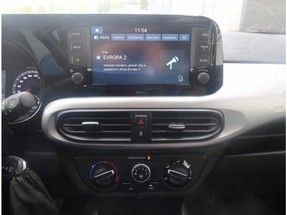 2021 Hyundai i10 - 12