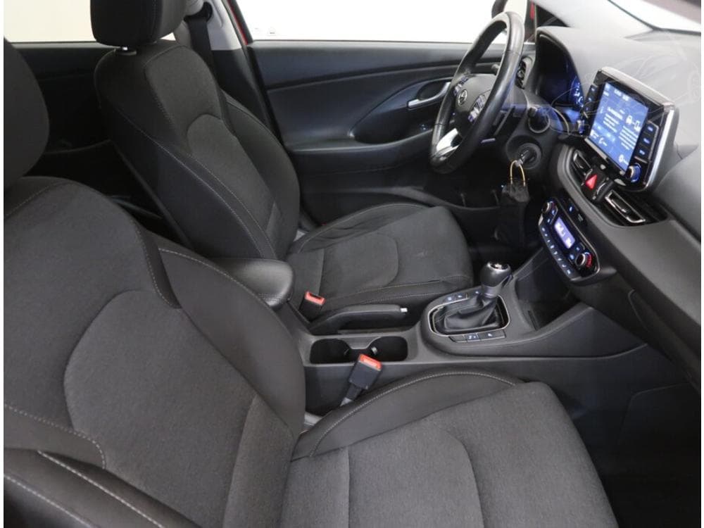 2020 Hyundai i30 - 25