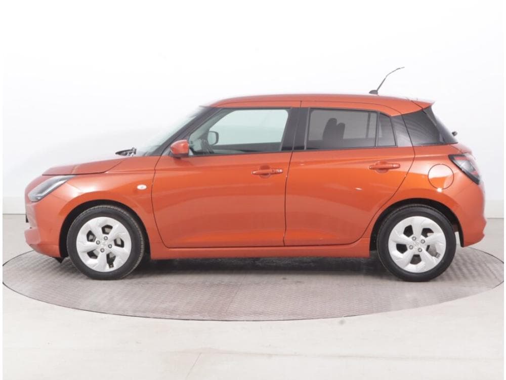 2025 Suzuki SWIFT - 7