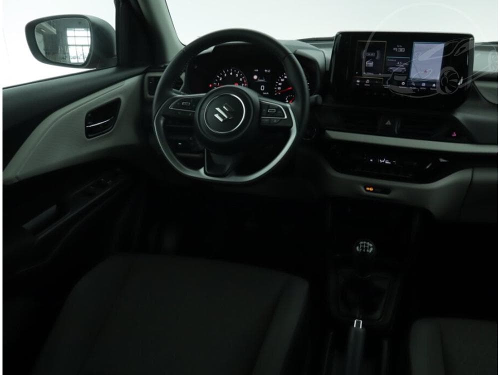 2025 Suzuki SWIFT - 19