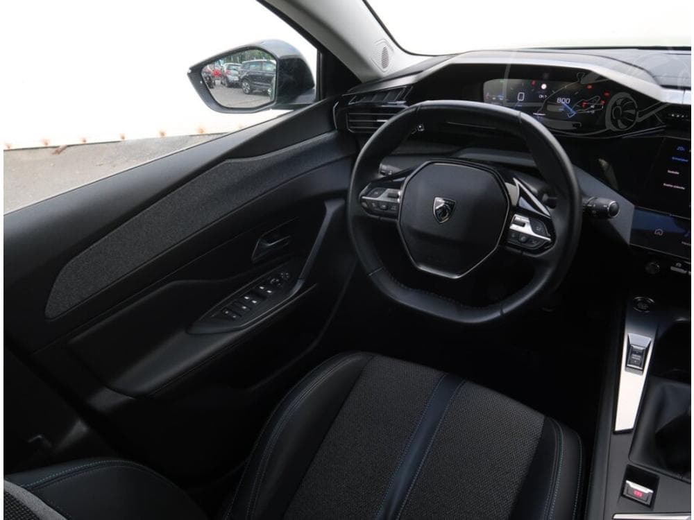 2022 Peugeot 308 - 19