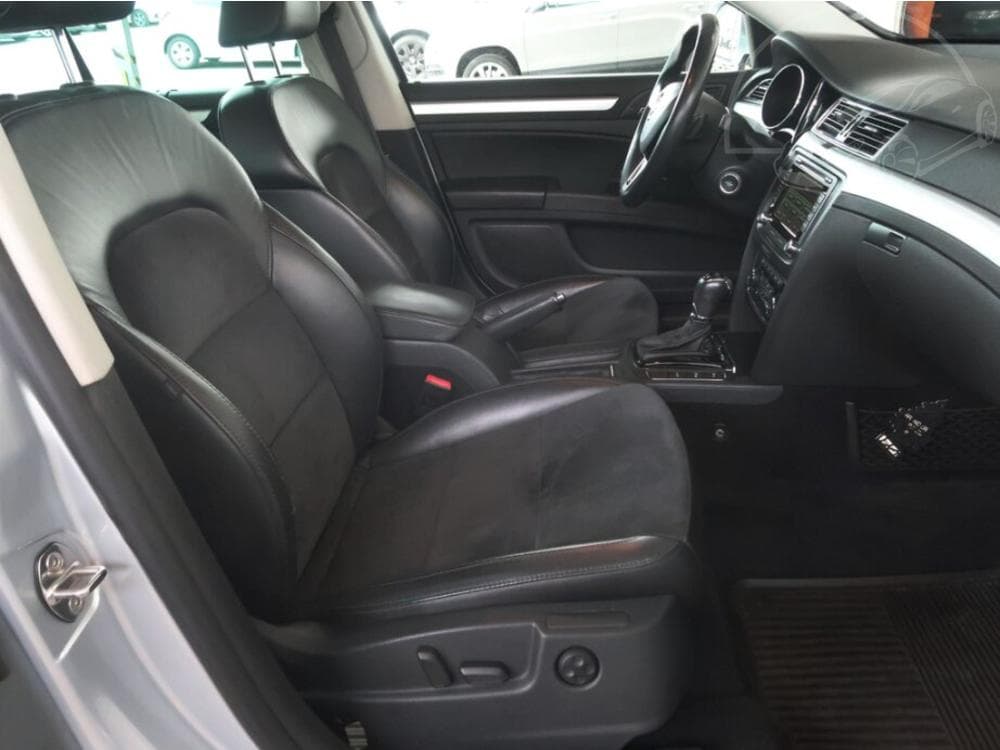 2013 Škoda SUPERB - 9