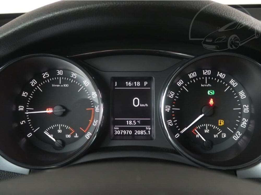 2013 Škoda SUPERB - 11
