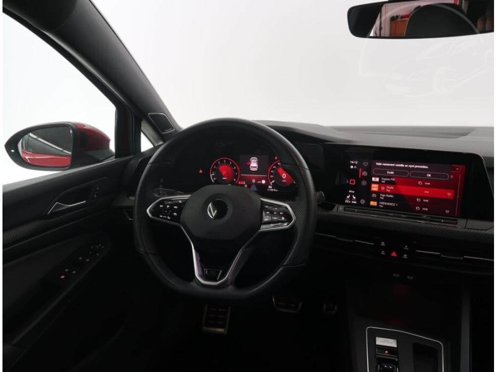 2020 Volkswagen GOLF - 13
