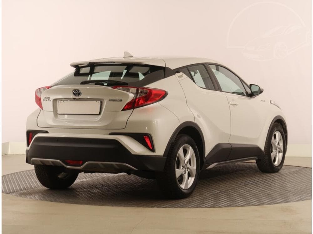 2018 Toyota C-HR - 13