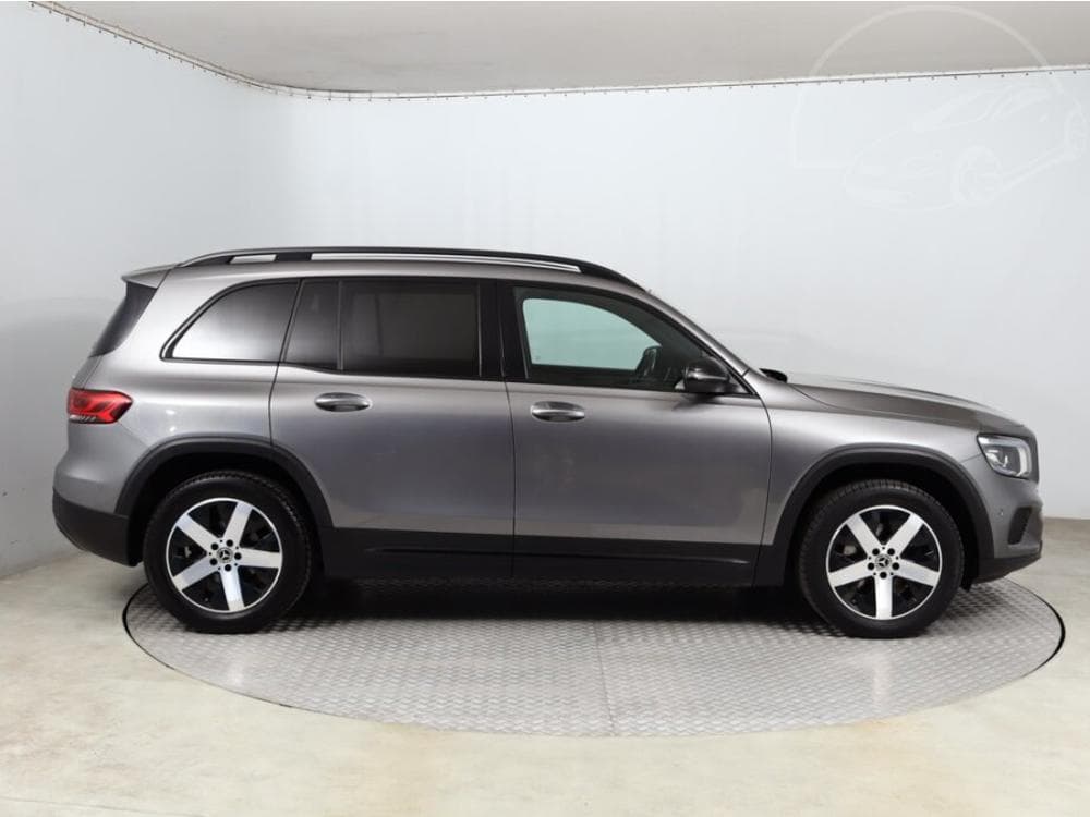 2021 Mercedes-Benz GLB - 11