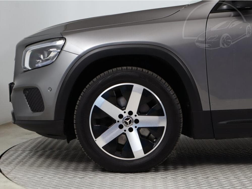 2021 Mercedes-Benz GLB - 25