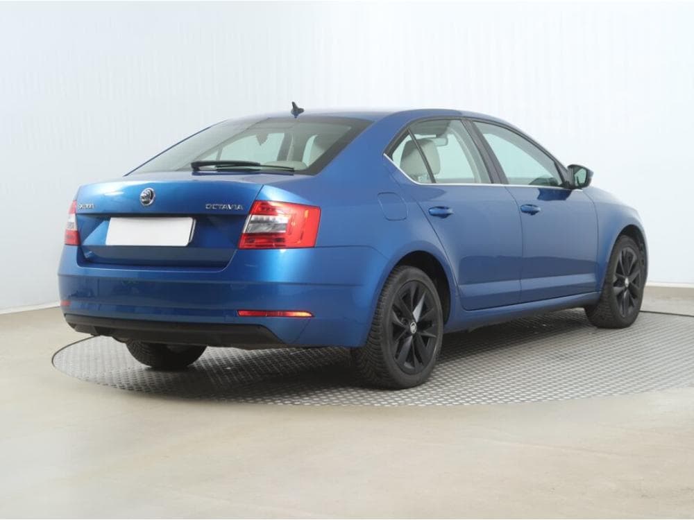 2018 Škoda OCTAVIA - 13