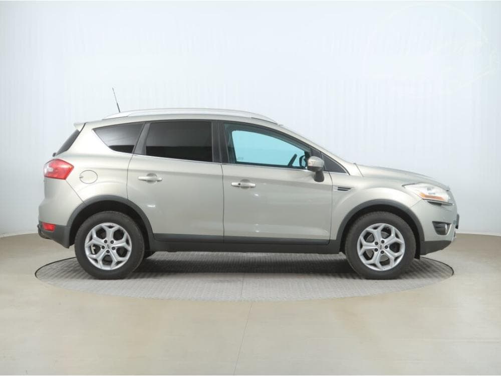 2009 Ford KUGA - 6