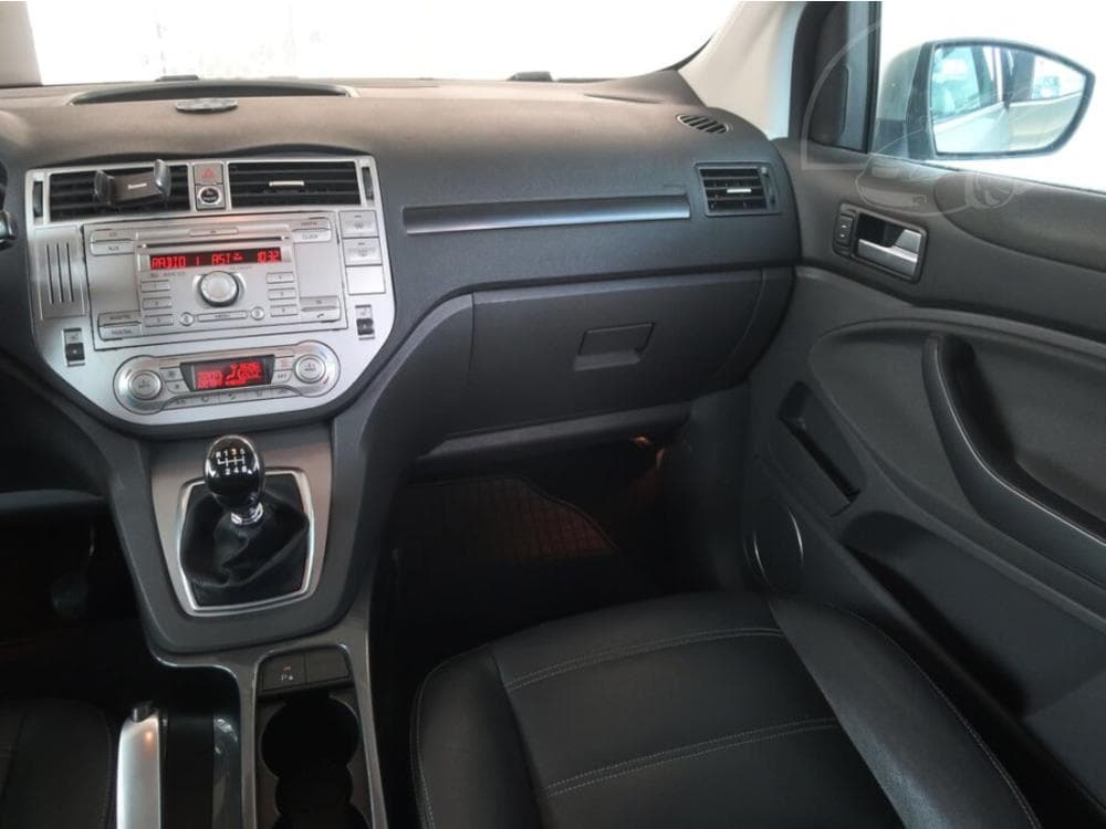 2009 Ford KUGA - 8