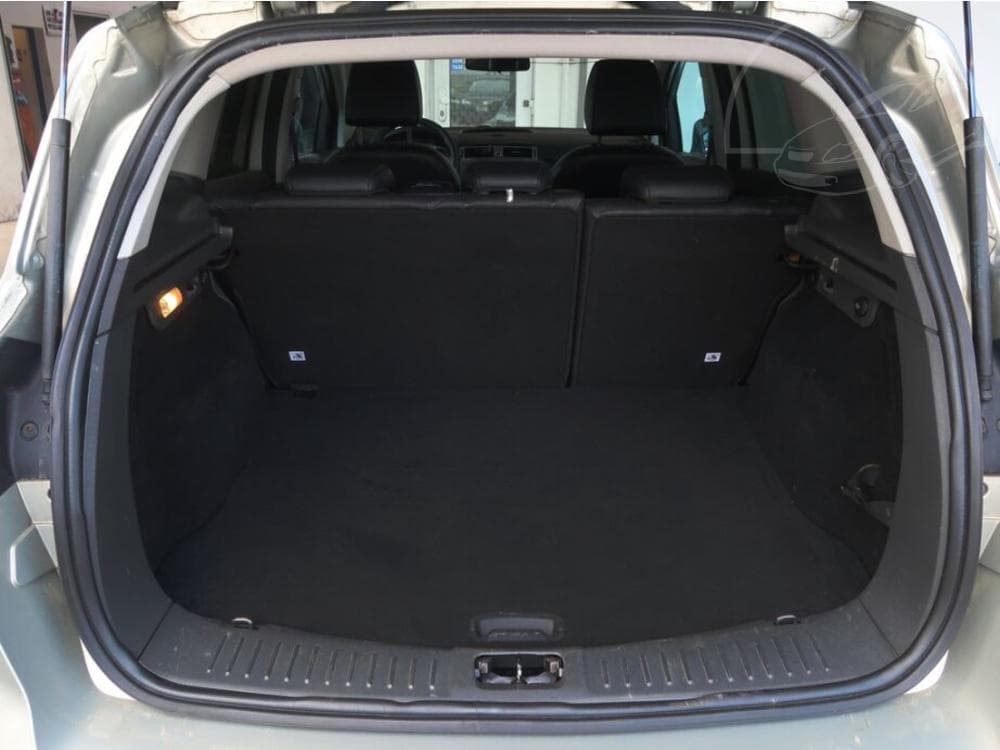 2009 Ford KUGA - 13
