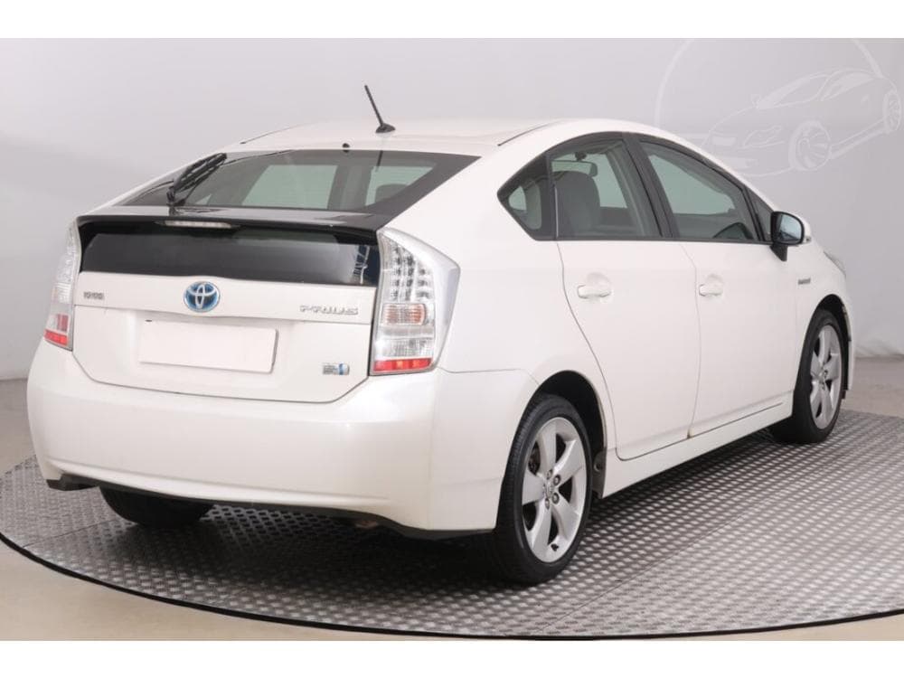 2010 Toyota PRIUS - 5