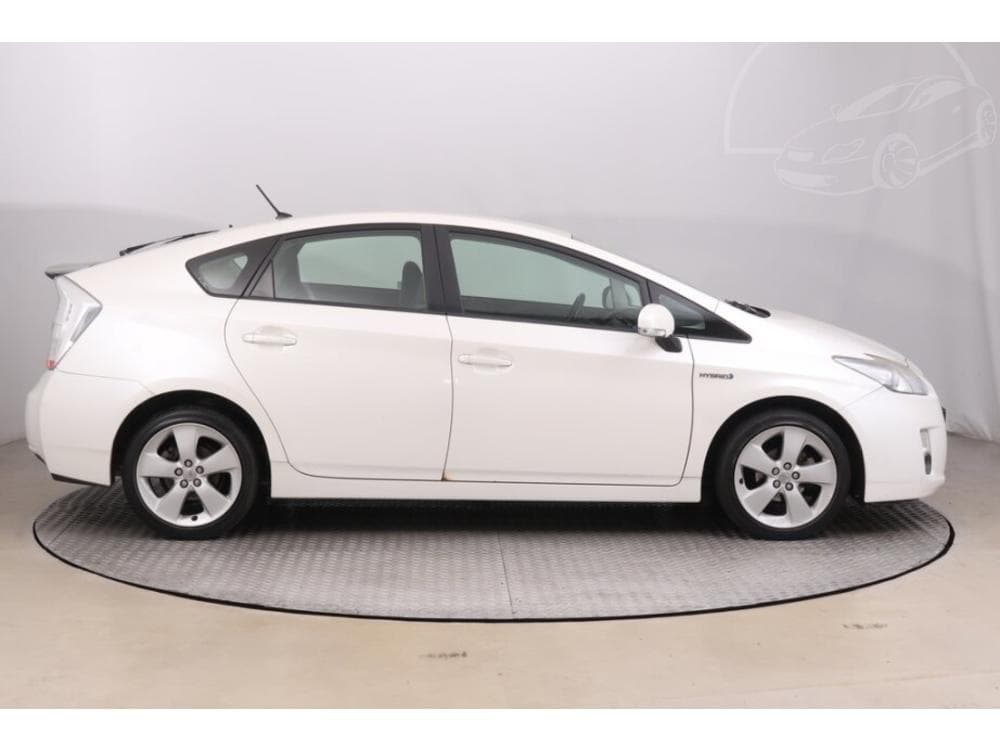 2010 Toyota PRIUS - 6