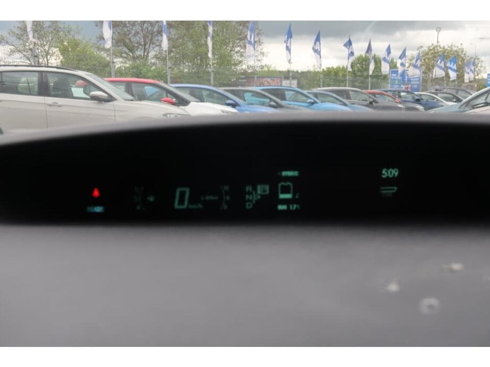 2010 Toyota PRIUS - 11