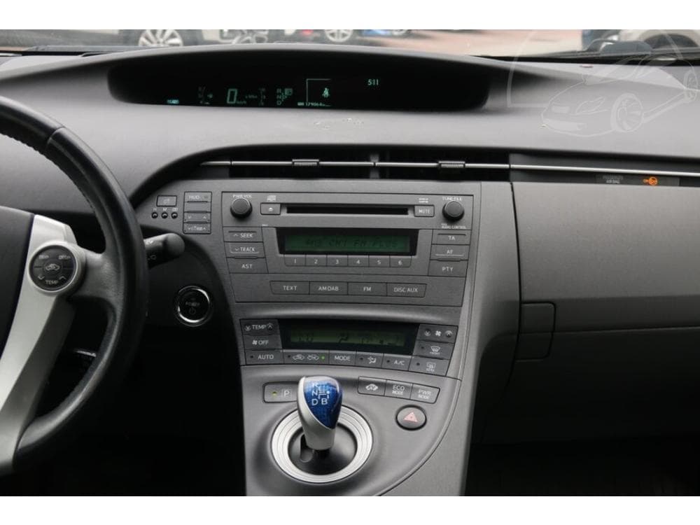 2010 Toyota PRIUS - 12