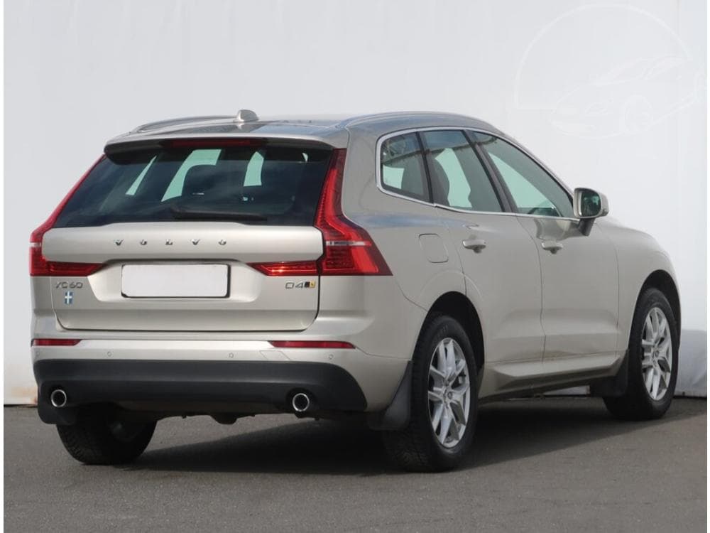 2018 Volvo XC60 - 9