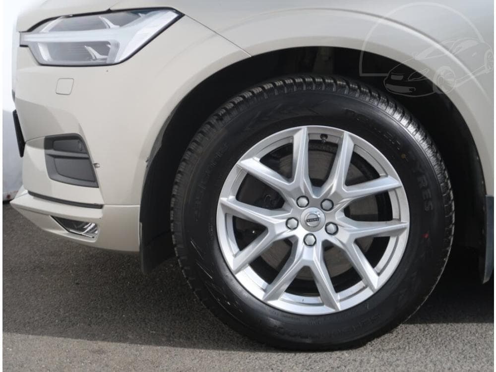 2018 Volvo XC60 - 29