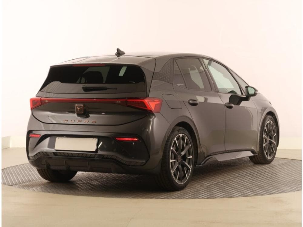 2022 Cupra BORN - 9