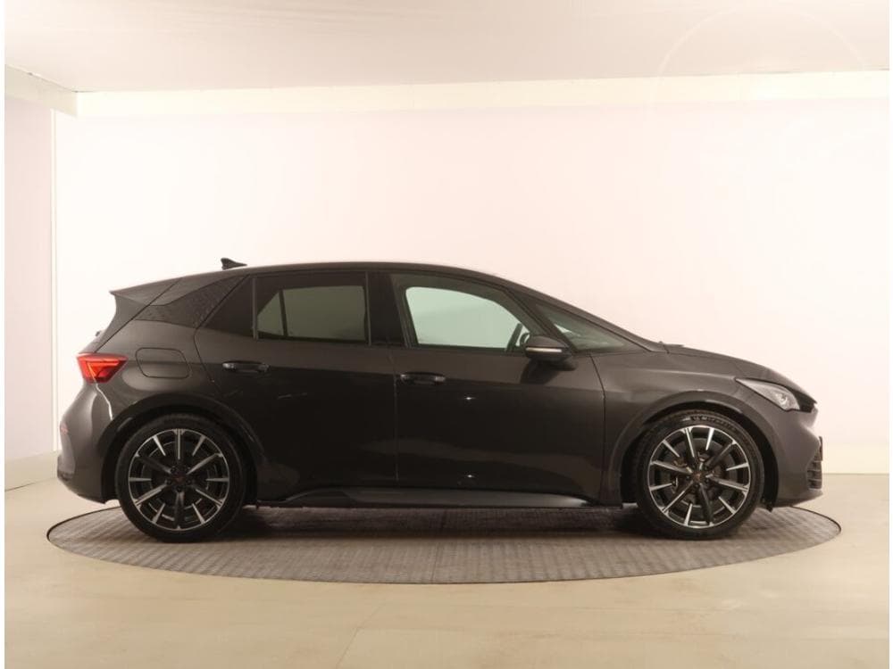 2022 Cupra BORN - 11