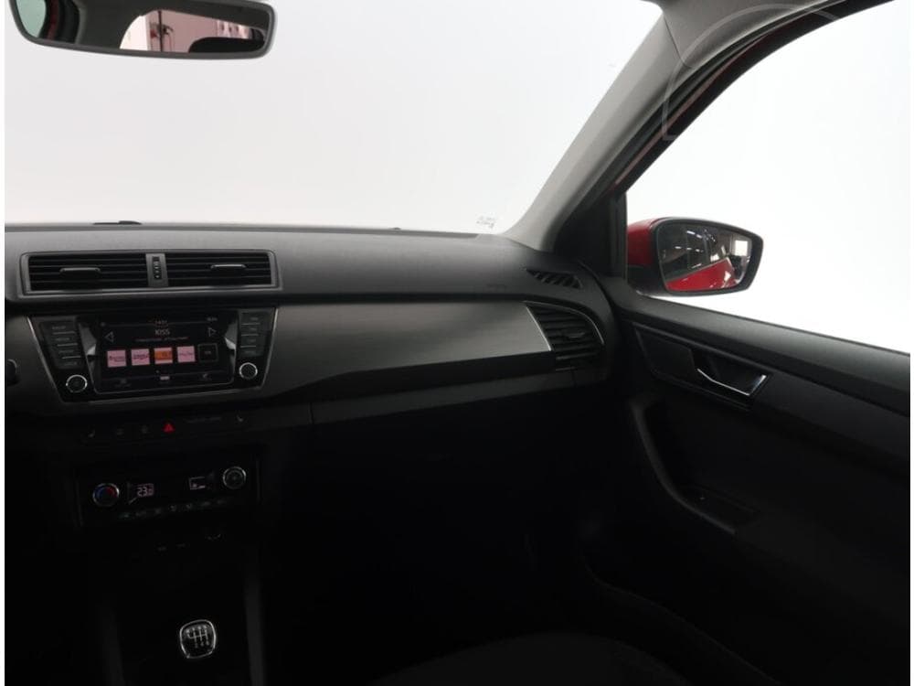 2018 Škoda FABIA - 8